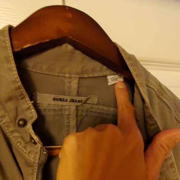 Men Jean's Jacket - Picture 2 of 6